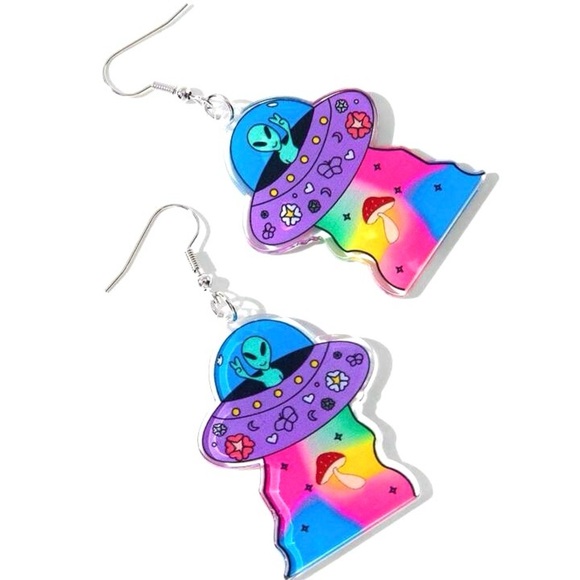 Colorful Alien UFO Acrylic Earrings – Halloween Weirdcore Space Jewelry - Picture 4 of 13